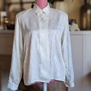 Jeff Laurent vintage vanilla cream button-up blouse. Size Medium.